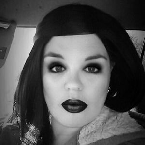 Meet your Posher, Candace